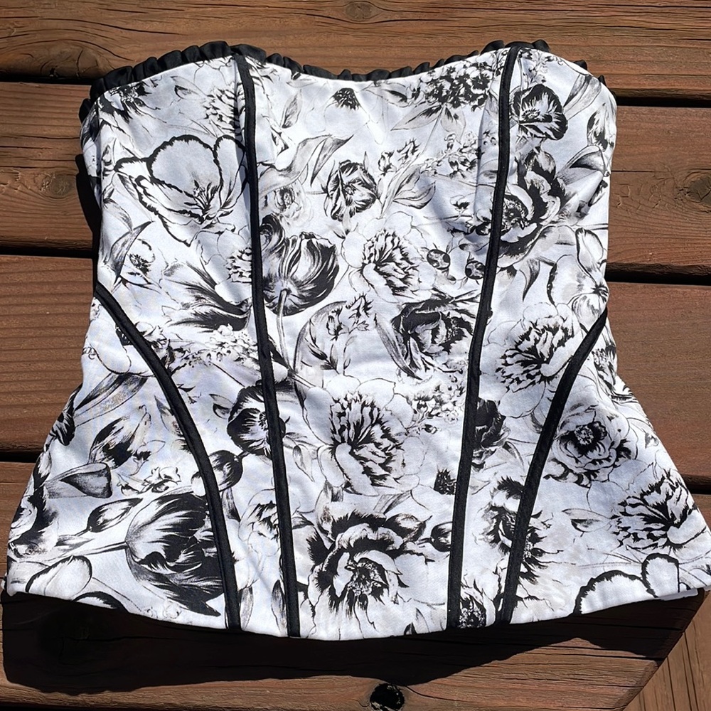 WHBM strapless boned floral top. Size 2